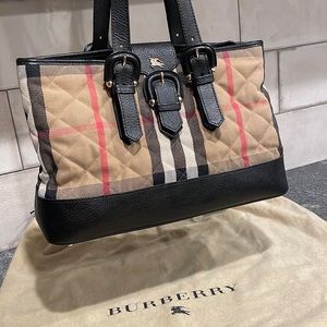 Burberry tote